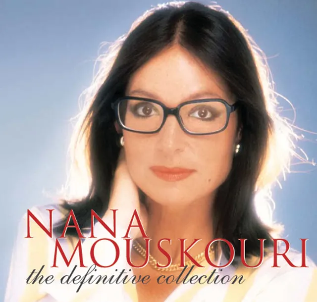 The Definitive Collection by Nana Mouskouri cover