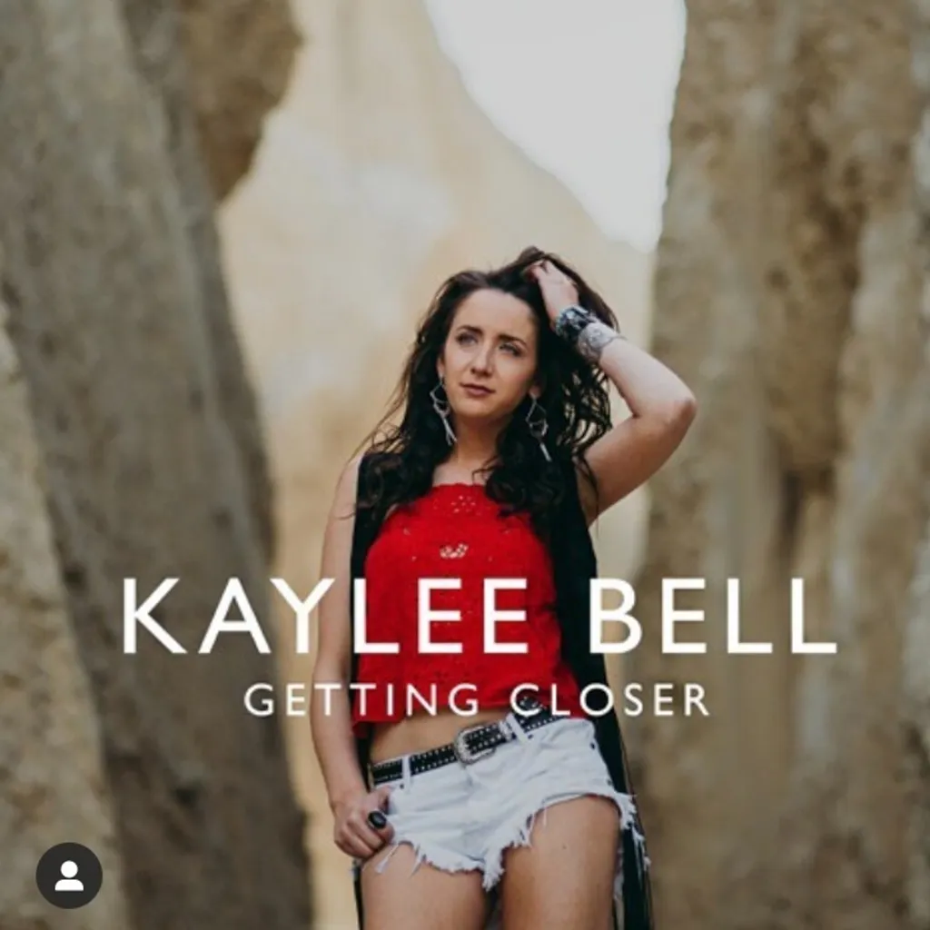 Getting Closer by Kaylee Bell cover