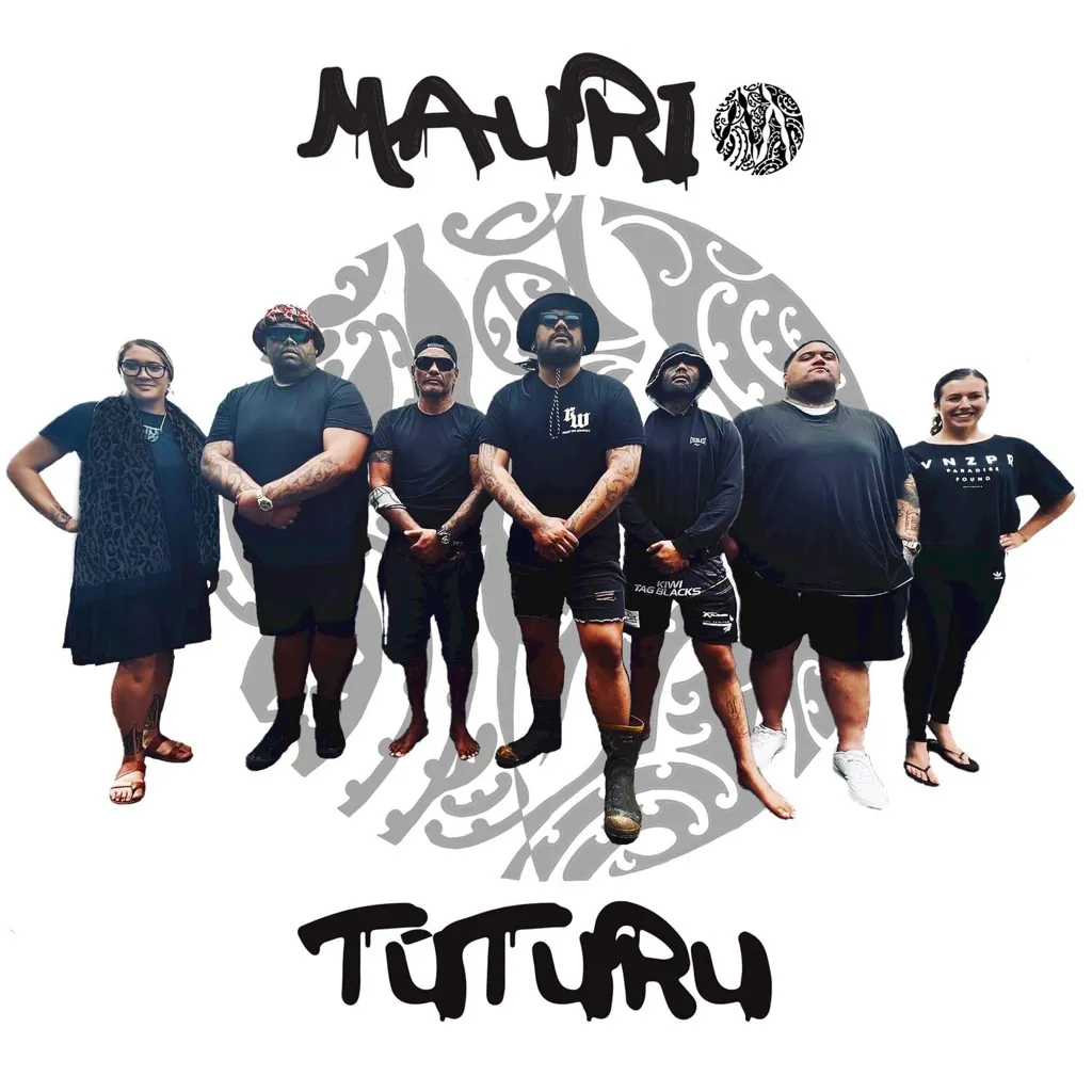 Tuturu by Mauri cover