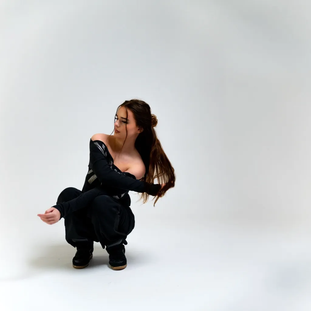 talking to the walls by Frankie Venter cover